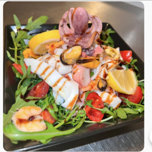 Meerefrüchte Salate